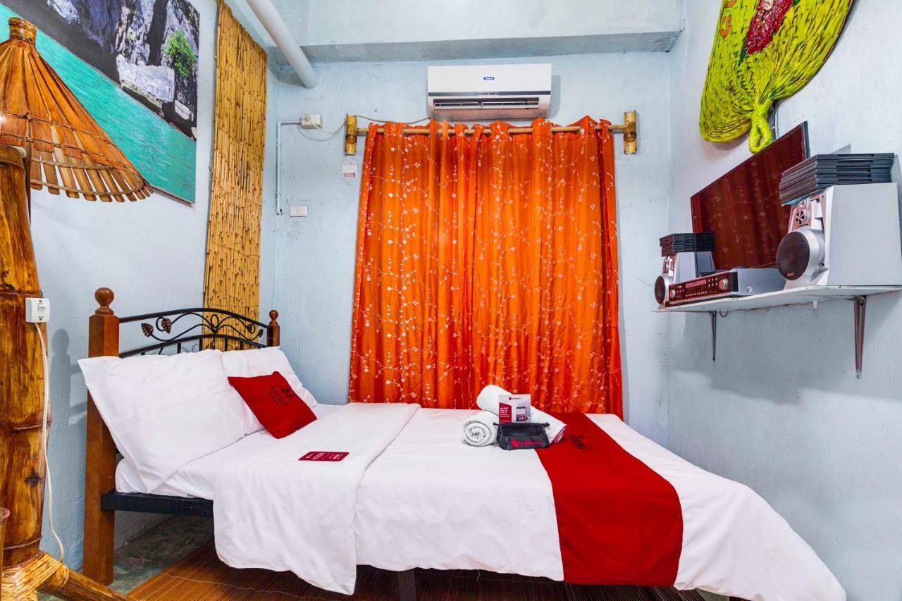 Hotel Reddoorz @ Zapatera Cebu Esterno foto